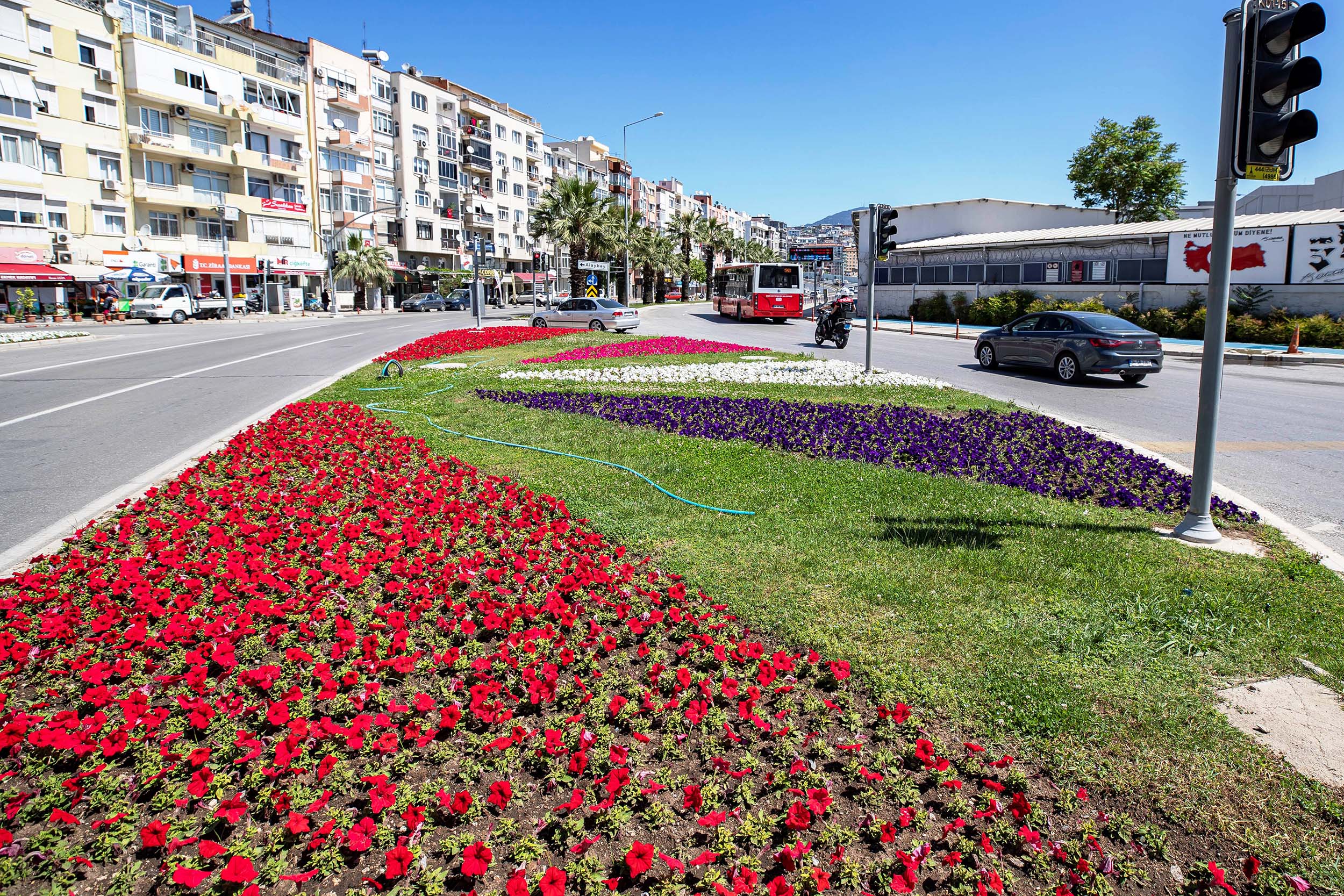 İzmir'den iç açıcı görüntüler