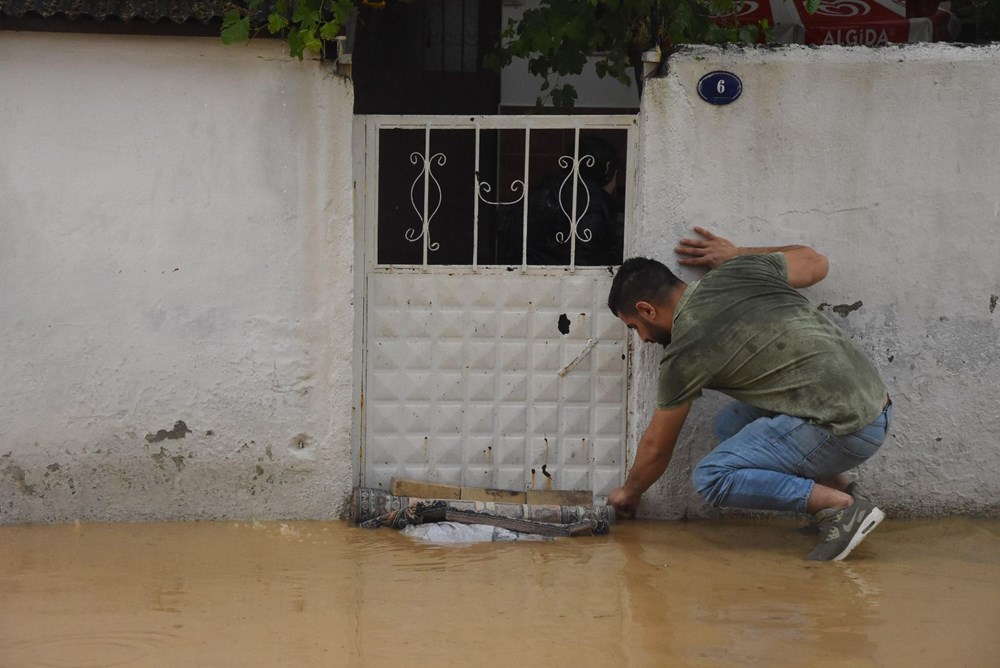 İzmir'de sağanak kabusu!