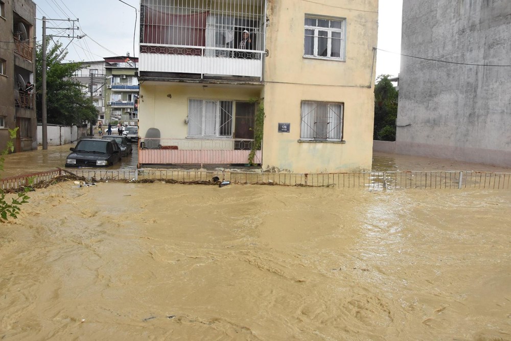 İzmir'de sağanak kabusu!