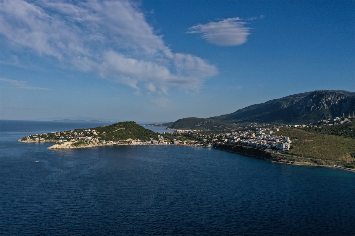 Karaburun su altı güzellikleri ilgi çekiyor