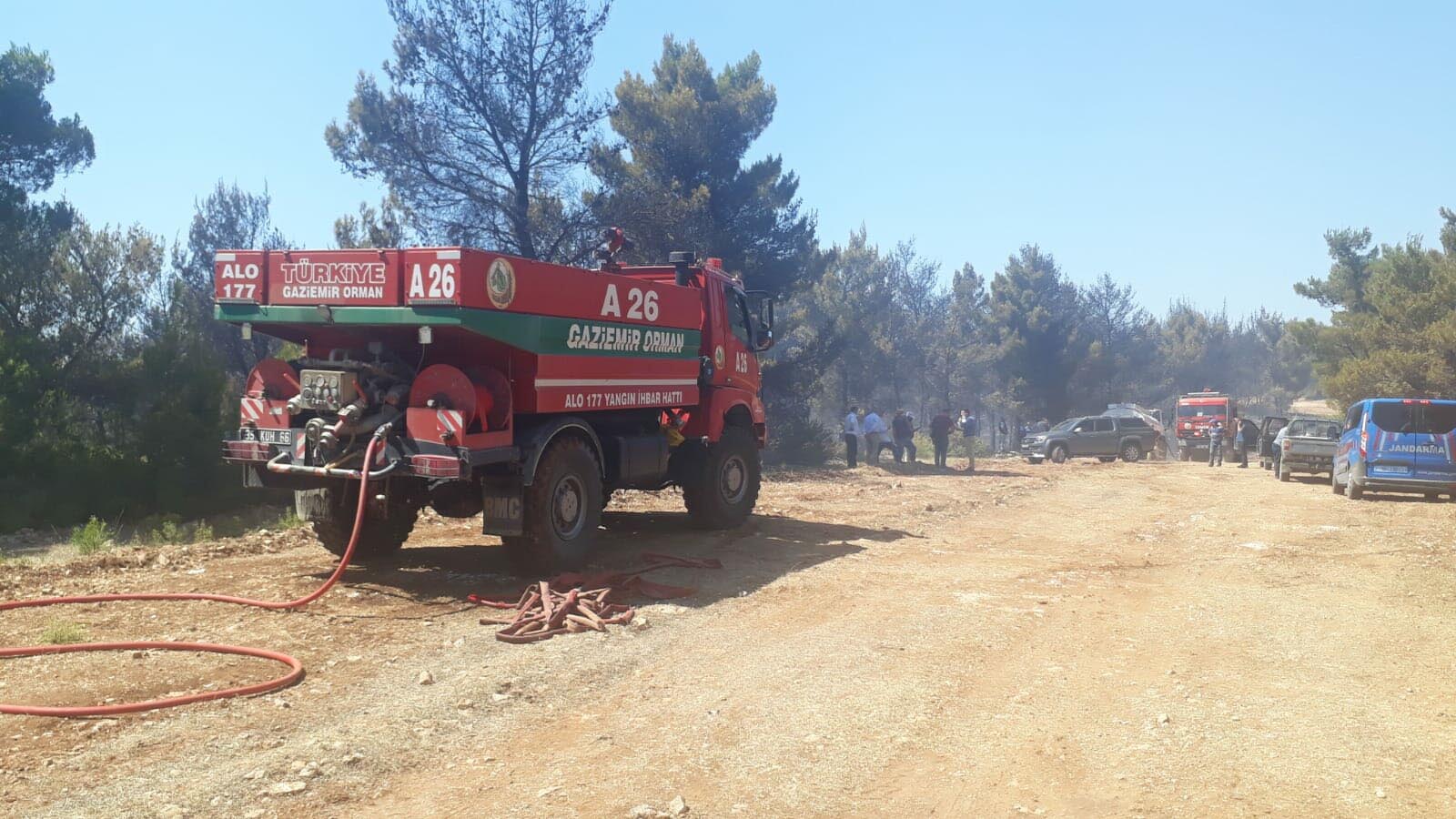 İzmir'de organ yangını! Müdahalede uçak farkı!