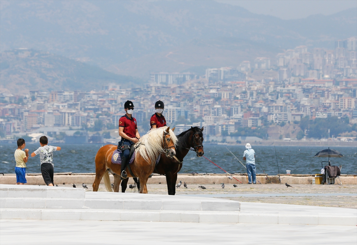 İzmir'in fayton atları polis oldu!