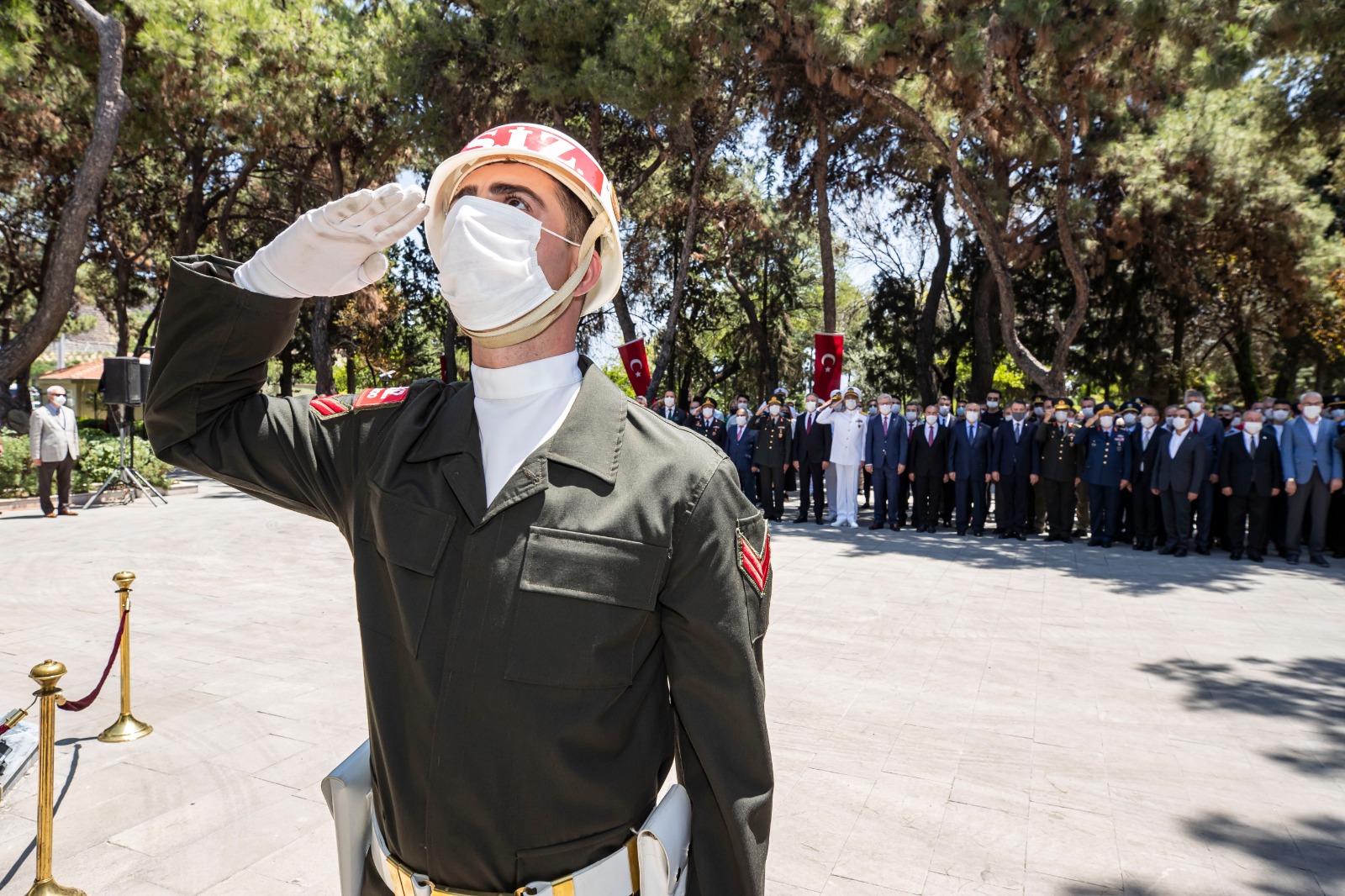 Kadifekale Şehitliğinde anma töreni