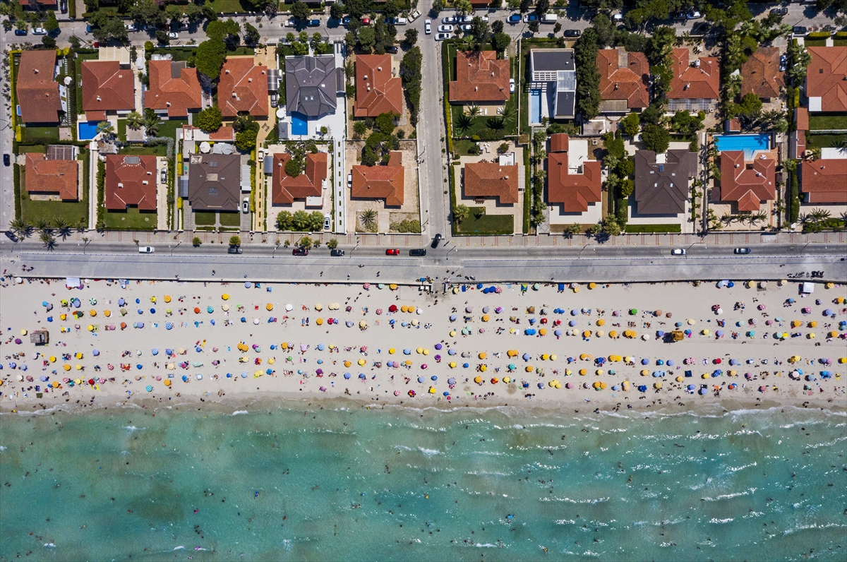 Çeşme'de bayram yoğunluğu!