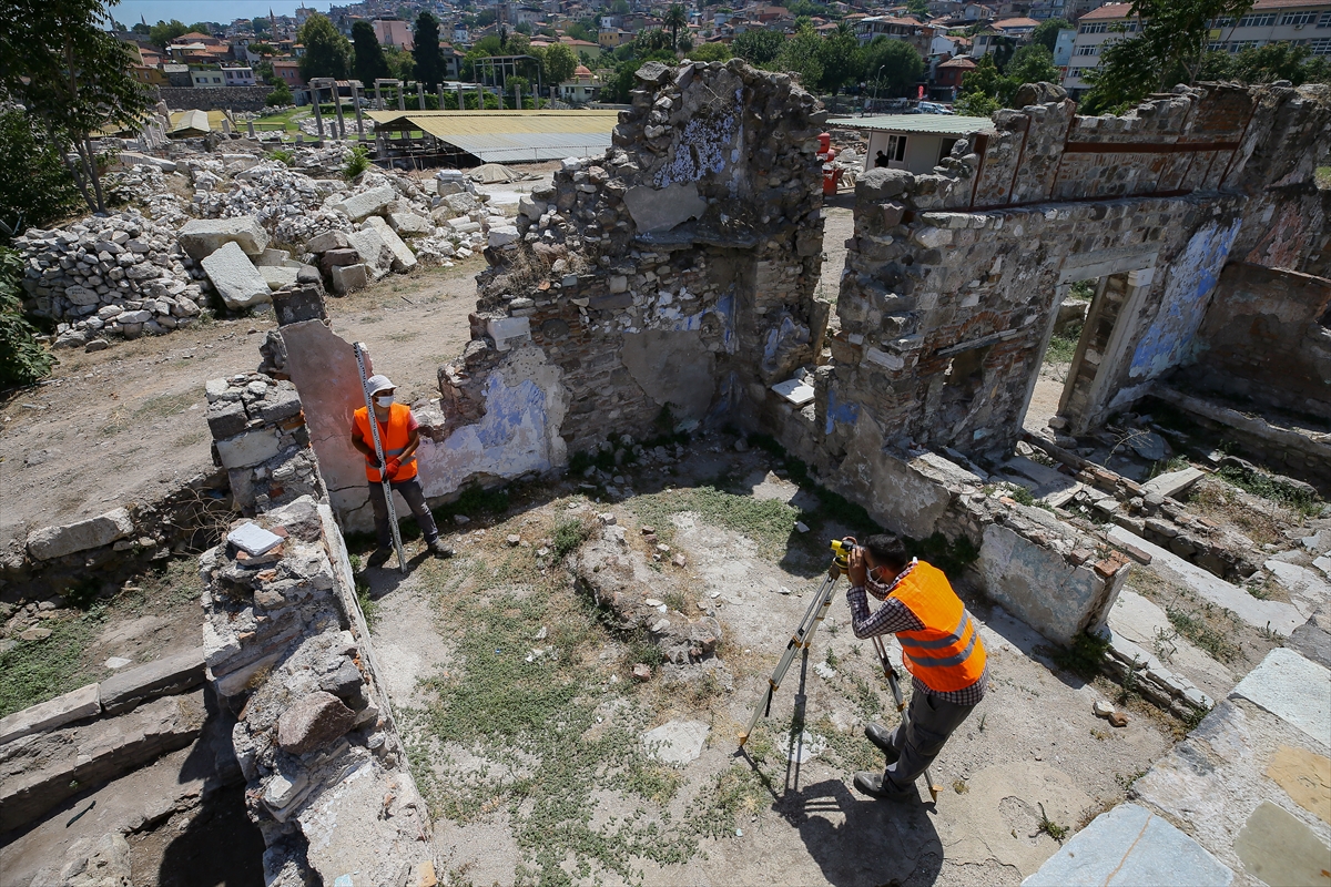 İzmir'deki kazılarda 