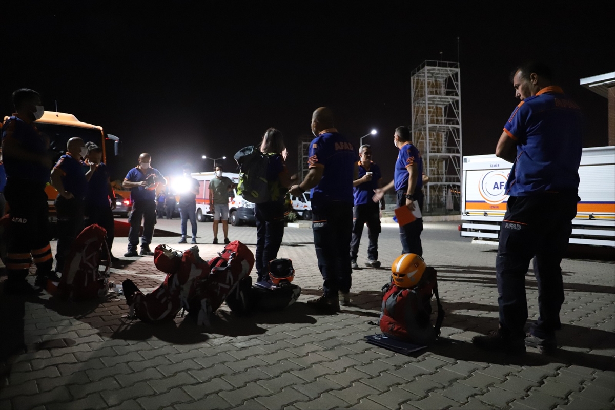 AFAD İzmir'de deprem tatbikatı düzenledi