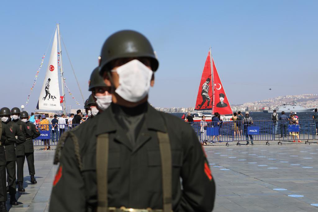 İzmir'i 9 Eylül coşkusu sardı!