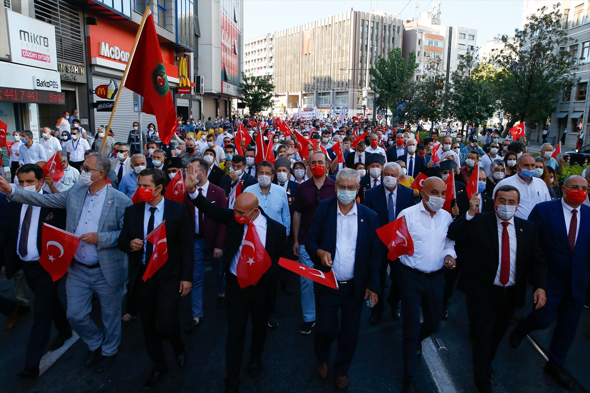 İzmir'i 9 Eylül coşkusu sardı!
