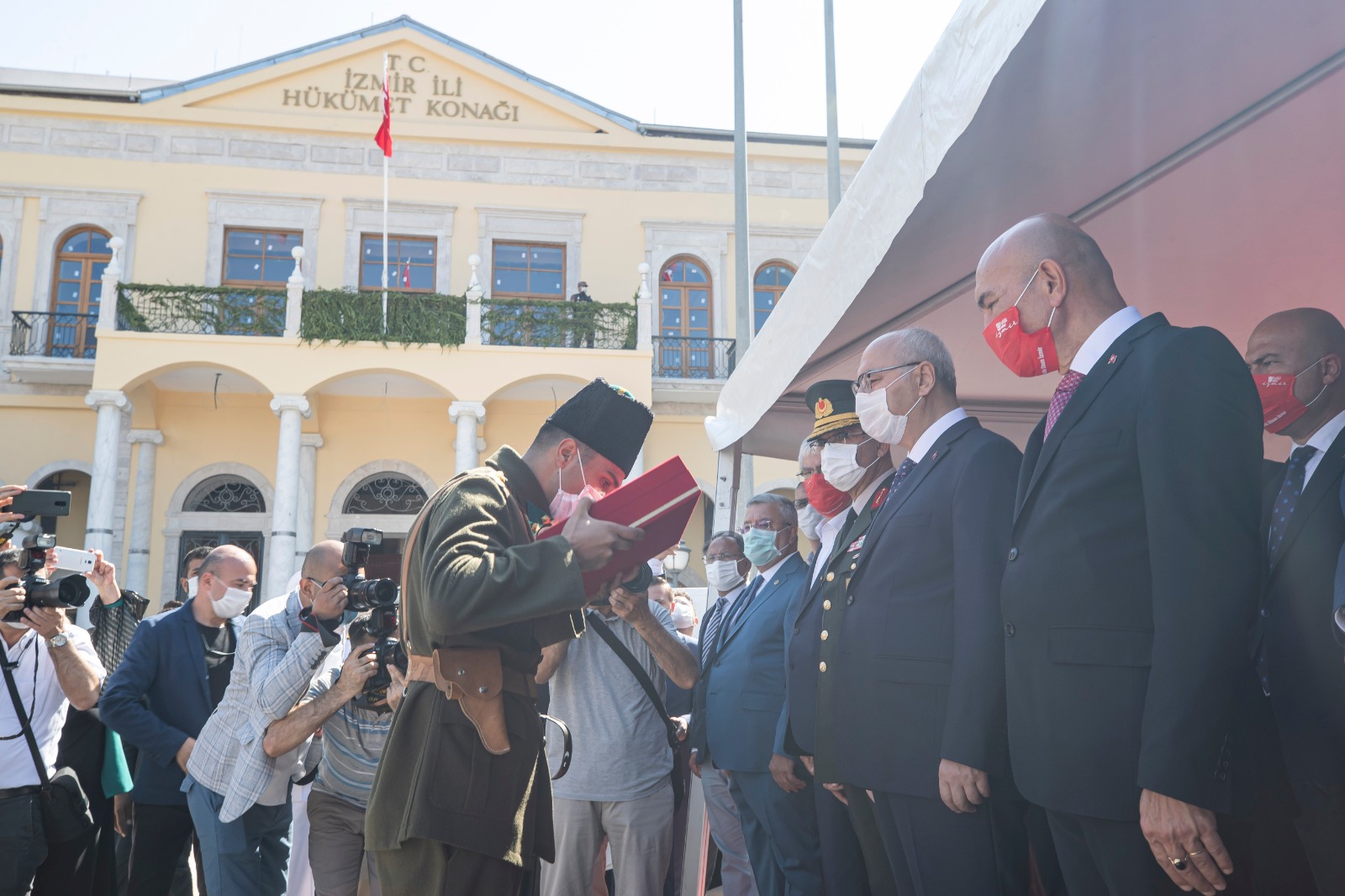 İzmir'i 9 Eylül coşkusu sardı!