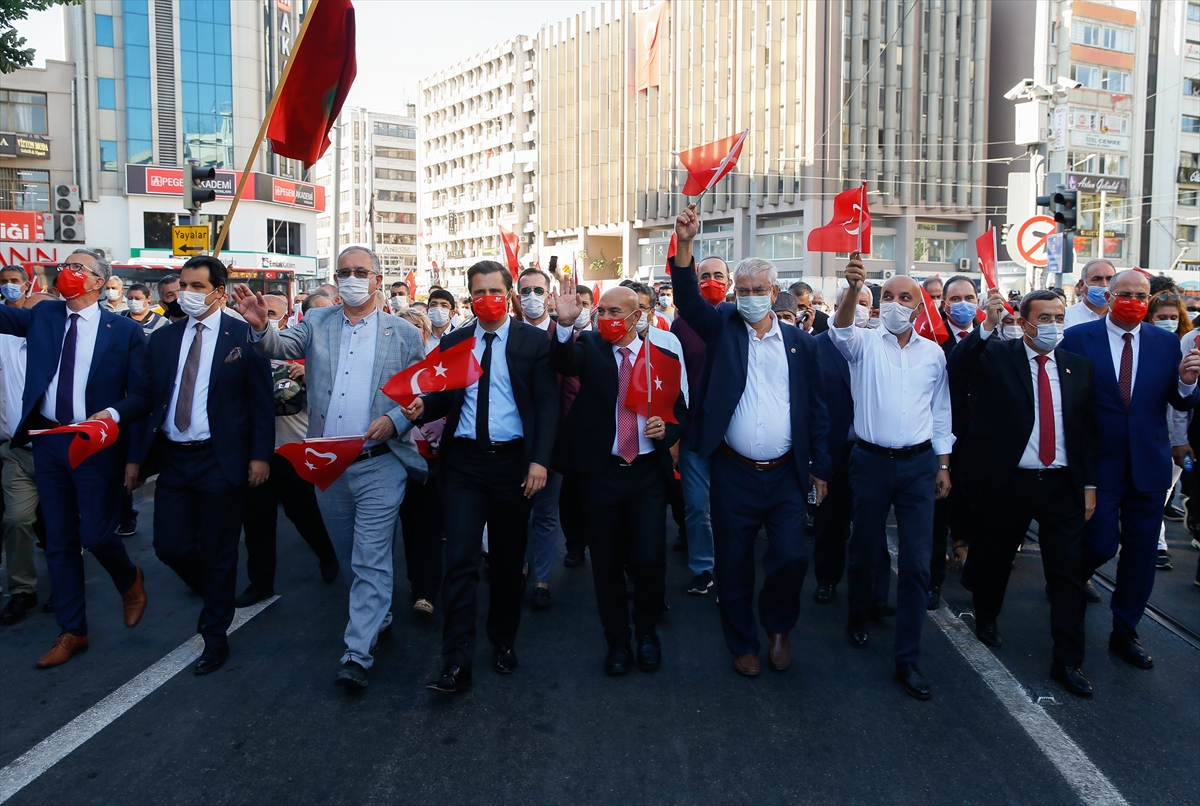 İzmir'i 9 Eylül coşkusu sardı!