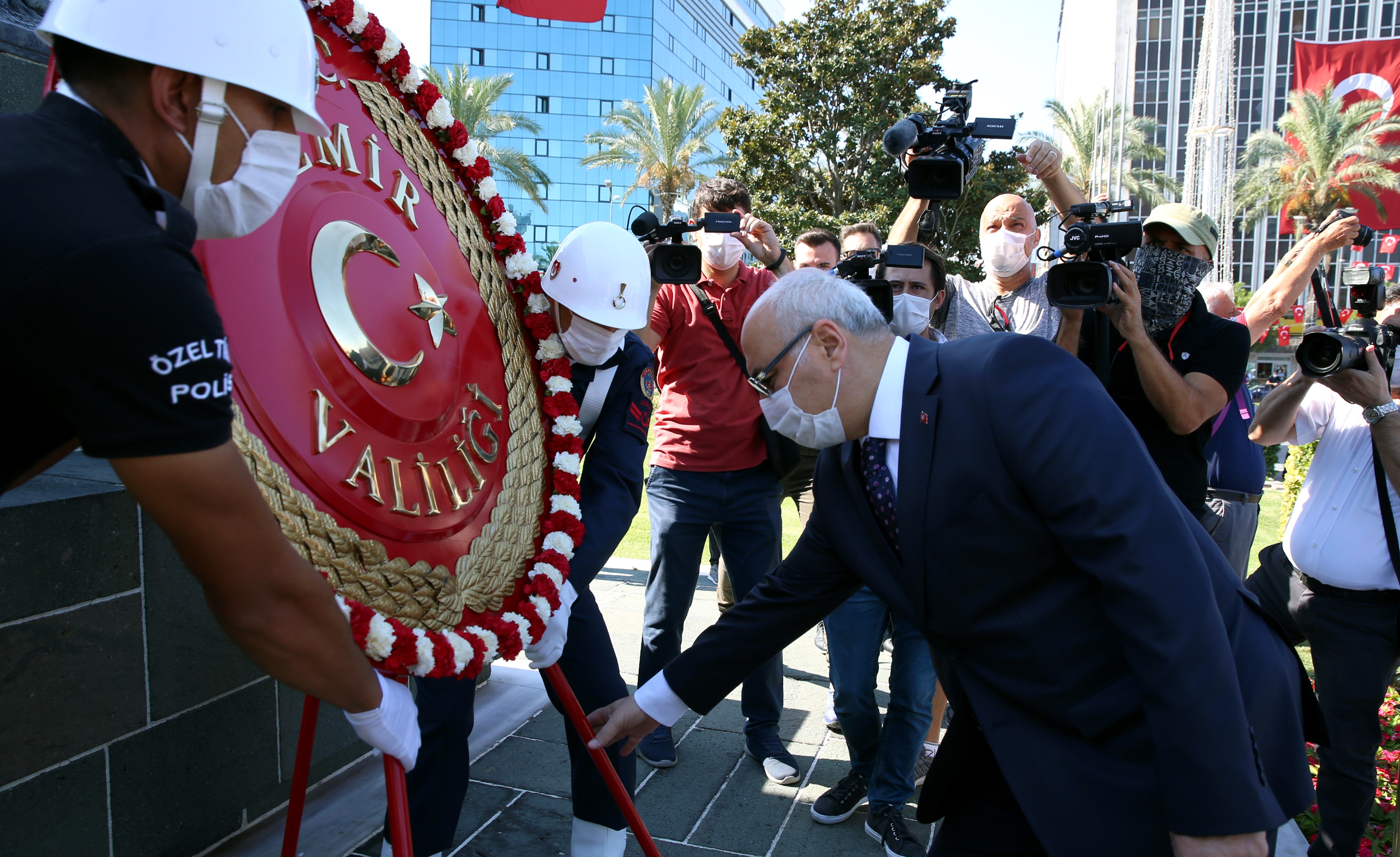 İzmir'i 9 Eylül coşkusu sardı!