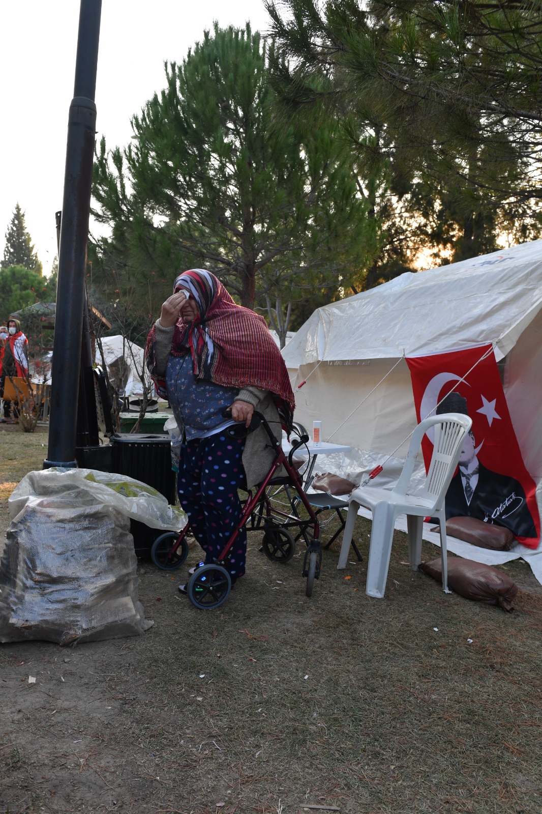 İzmir Ata'sını andı
