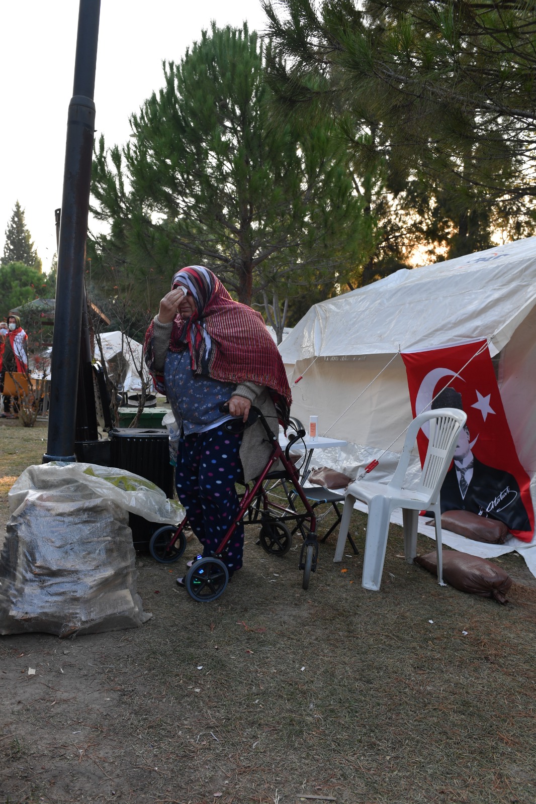 İzmir Ata'sını andı