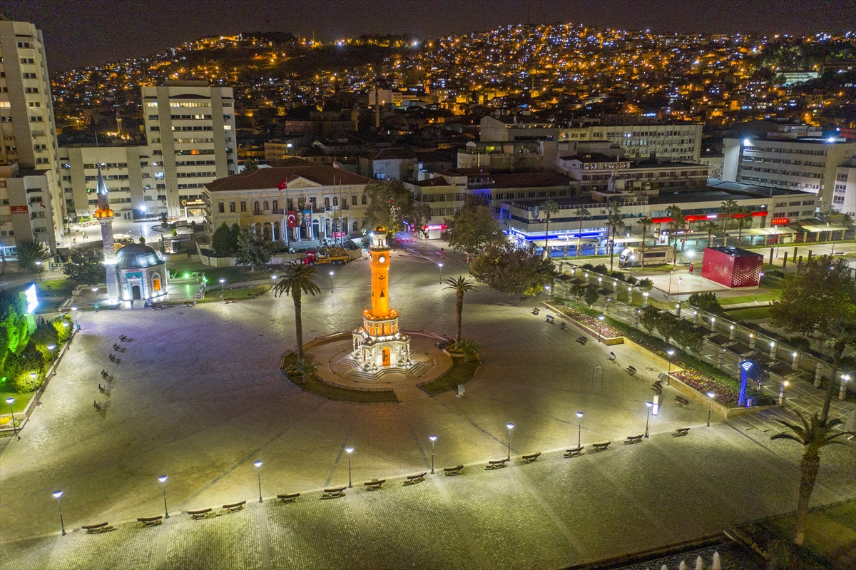 İzmir'de sokağa çıkma kısıtlamasına uyuldu