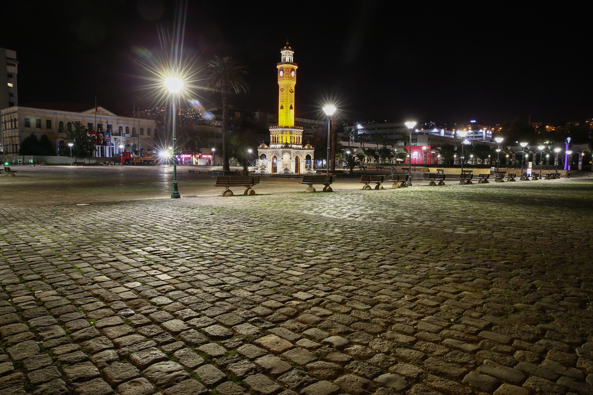 İzmir'de sokağa çıkma kısıtlamasına uyuldu