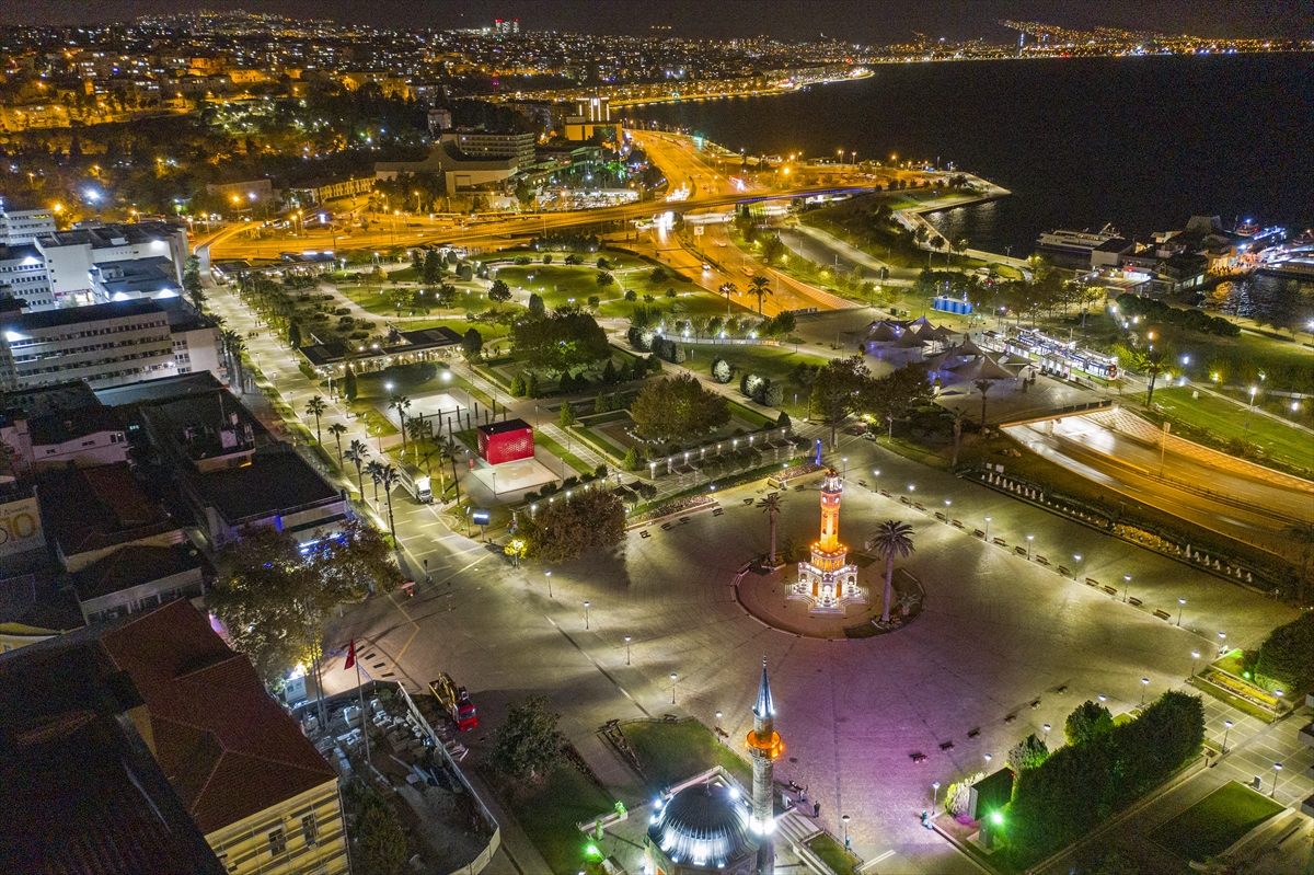 İzmir'de sokağa çıkma kısıtlamasına uyuldu