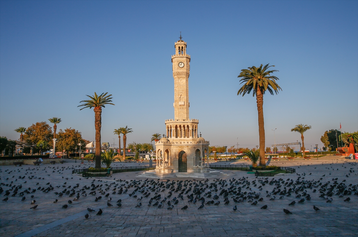 İzmir'de sokağa çıkma kısıtlamasına uyuldu