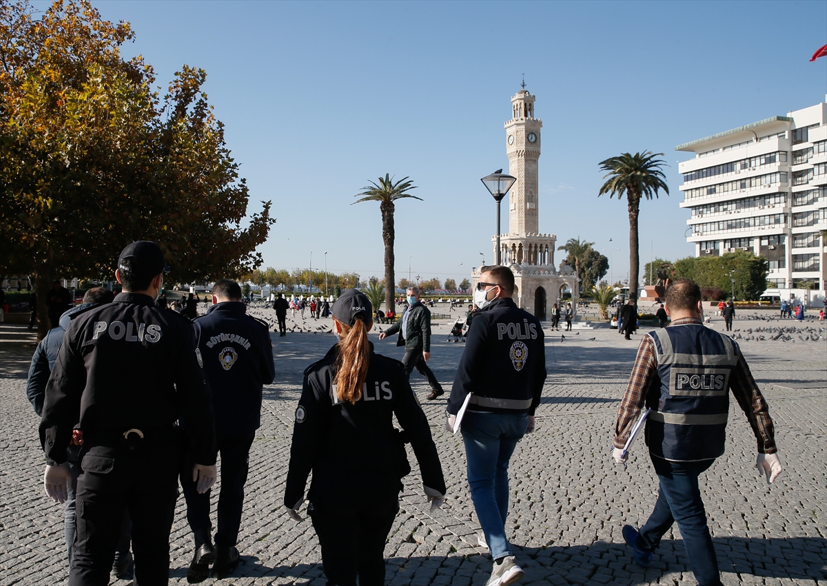 İzmir'de Kovid-19 dnetimi