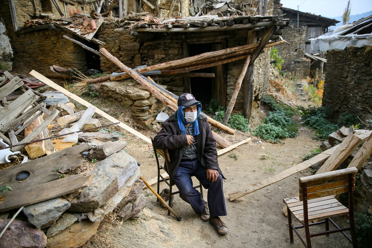 İzmir'in hayalet köyü