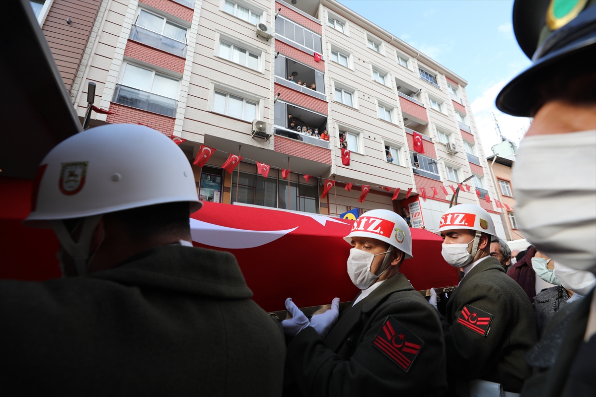 Şehit Uzman Çavuş Özbent İzmir'de son yolculuğuna uğurlandı