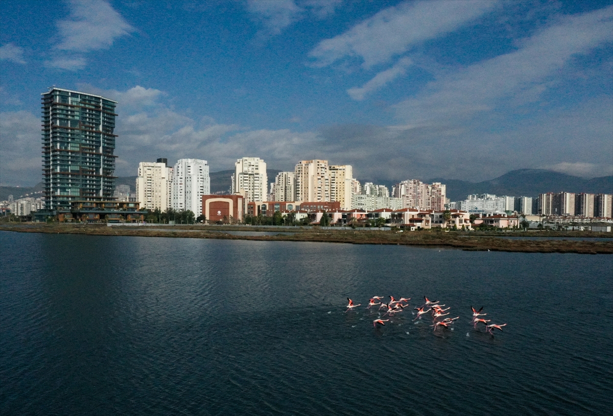 İzmir, yeni yılın ilk gününde sessiz!