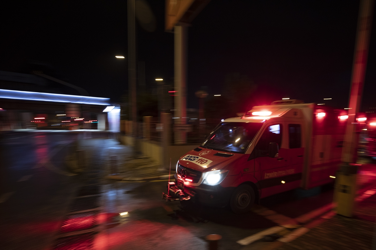 İzmir itfaiyesi yeni yıla hareketli girdi