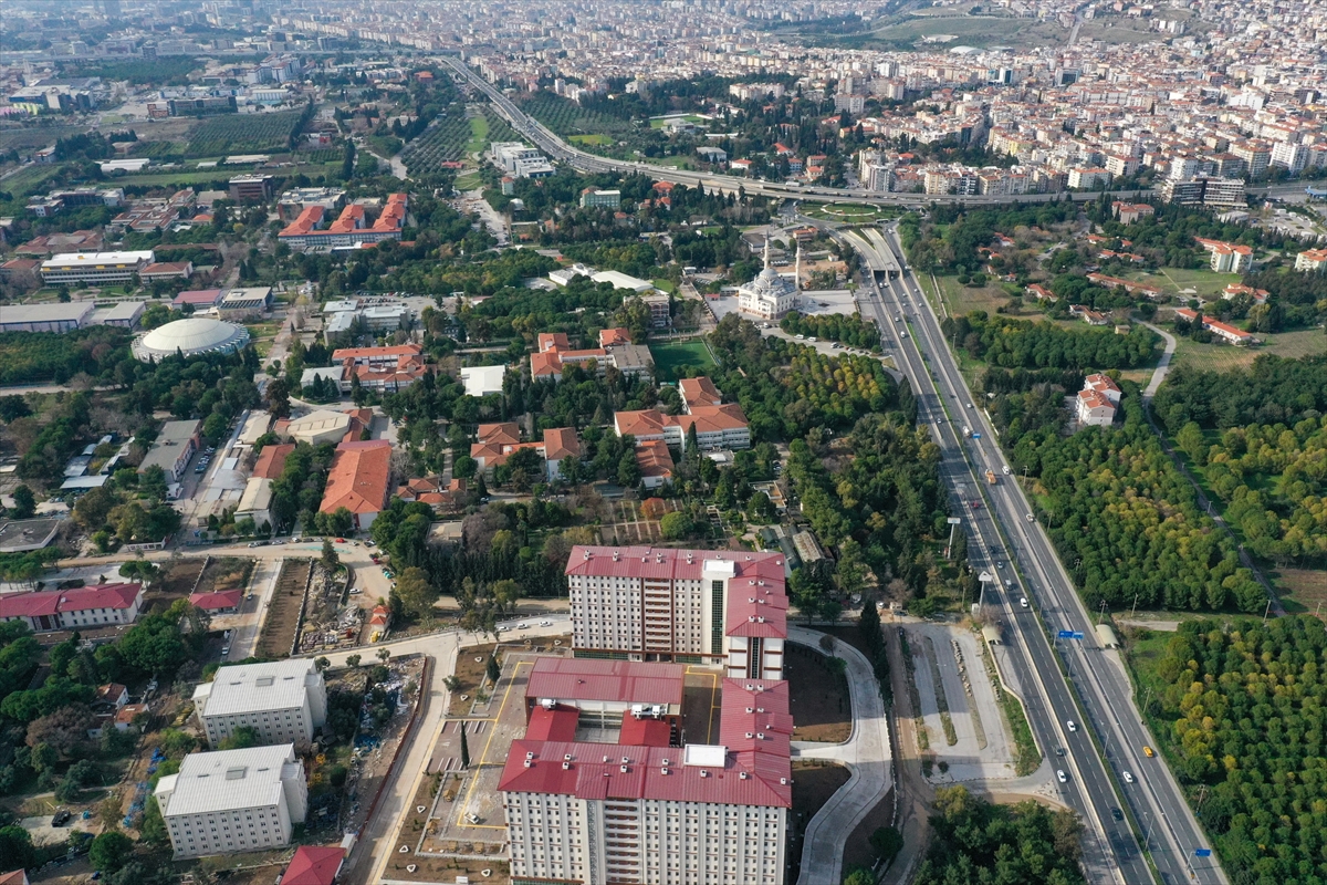 İzmir'de üniversitelilere 5 yıldızlı otel konforunda yurt