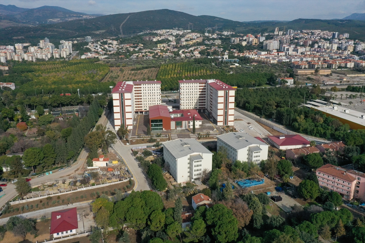 İzmir'de üniversitelilere 5 yıldızlı otel konforunda yurt