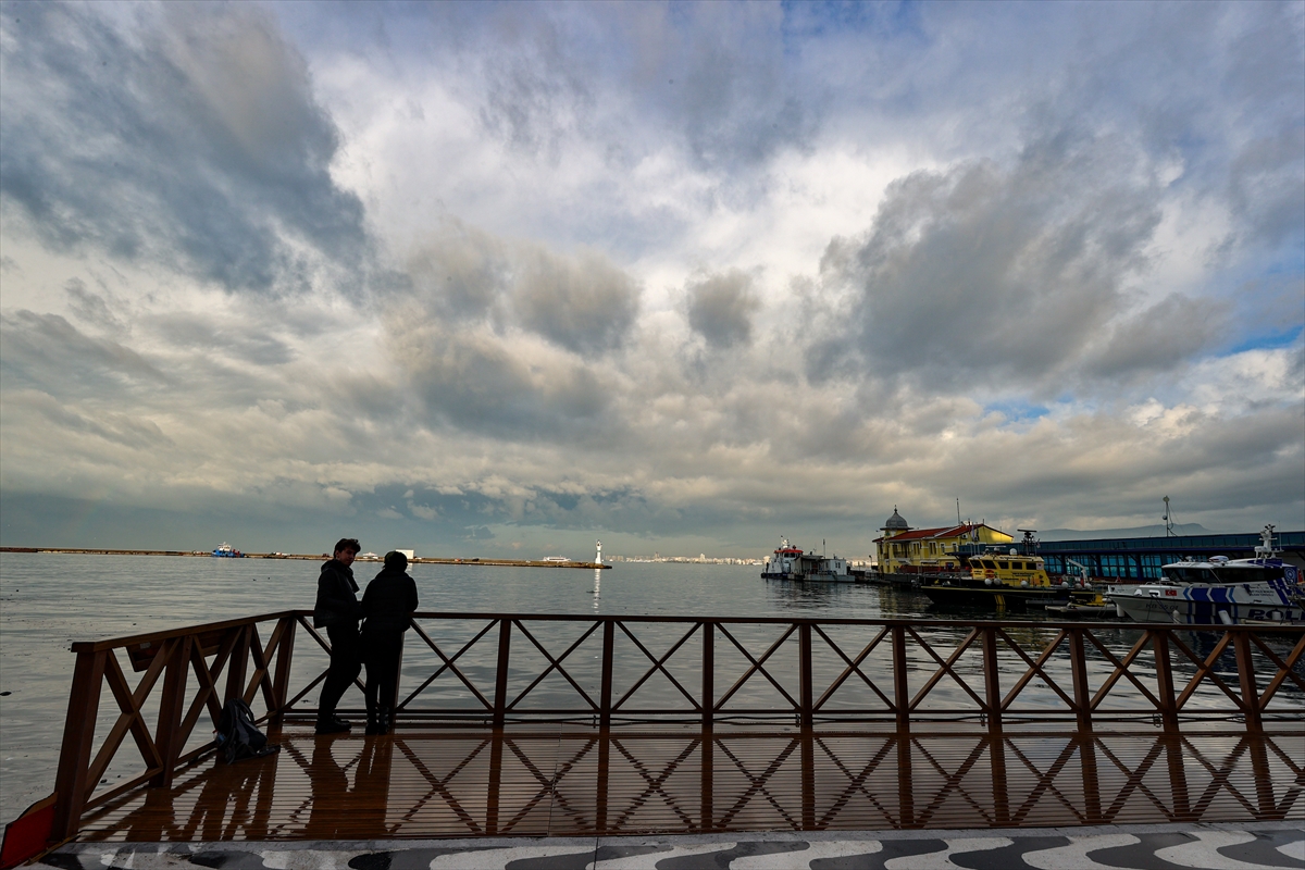 Yağmur sonrası İzmir