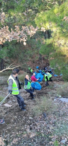 Çevreciler Karagöl mevkiini pırıl pırıl yaptı