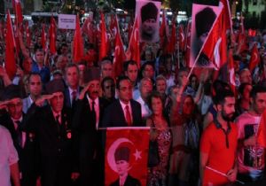 Bornova’da binler zafer için bir araya geldi