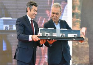 Yeni 60 körüklü otobüs hizmete alındı