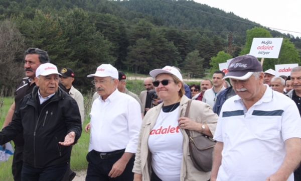 Adalet Yürüyüşü'ne 'Koca' destek