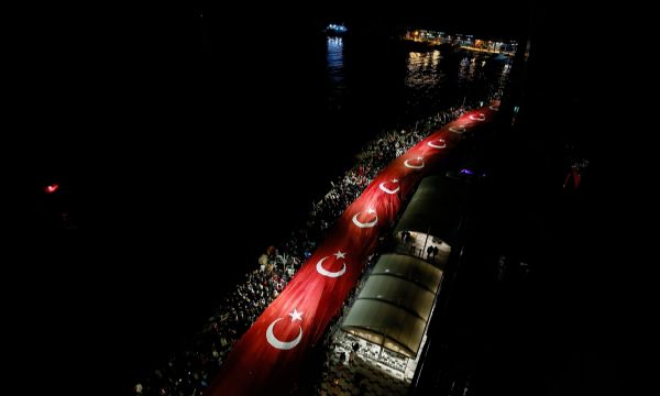 Yer gök Cumhuriyet ışığıyla aydınlandı!