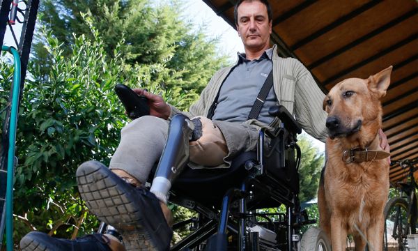 Protez bacaklı itfaiyeci azmiyle örnek oluyor