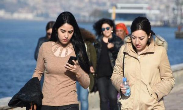 İzmirliler yeni yılı güneşli havayla karşıladı
