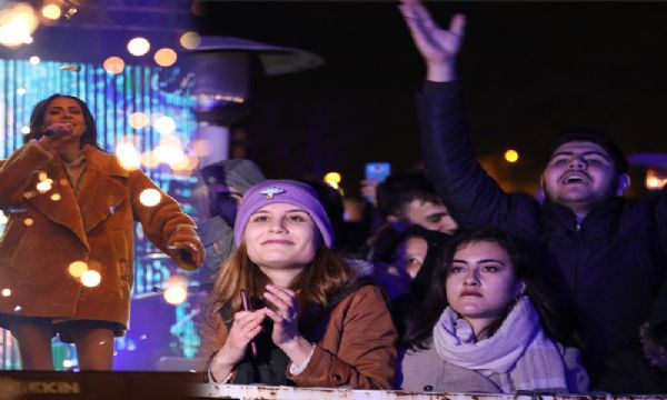 Buca’da yeni yıl coşkusu!