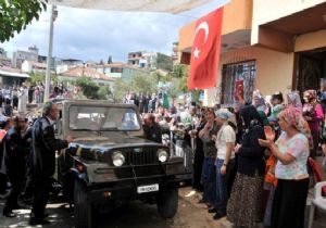 İzmir Şehitlerini uğurladı