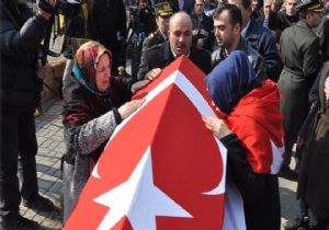 İzmir El Bab şehidi Efiloğlu'nu uğurladı