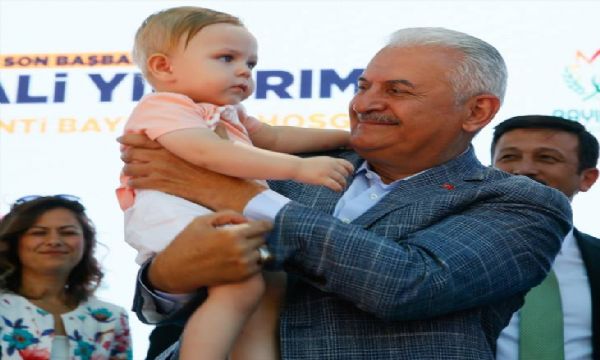 Yıldırım'a Bayındır'da sevgi seli