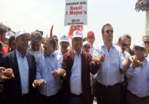 İzmir'de 1 Mayıs coşkusu