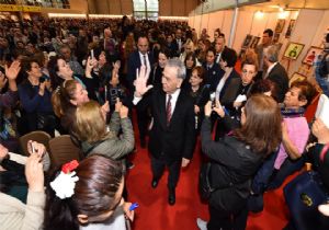 Böyle olur İzmir’de kadın kutlaması