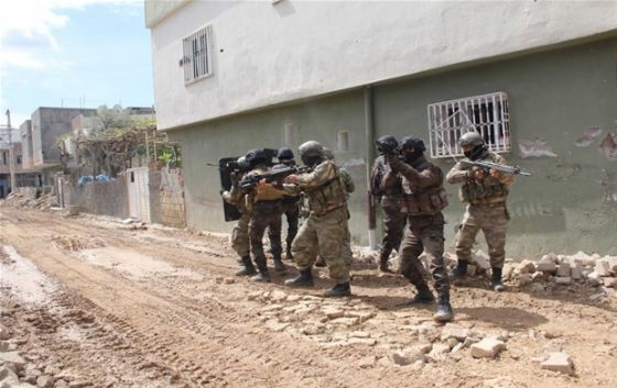 Nusaybin'de çatışmaların izleri ortaya çıktı