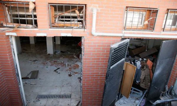 İzmir'de okulda doğalgaz patlaması