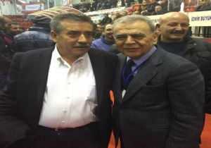 Olaylı CHP İzmir İl Kongresi