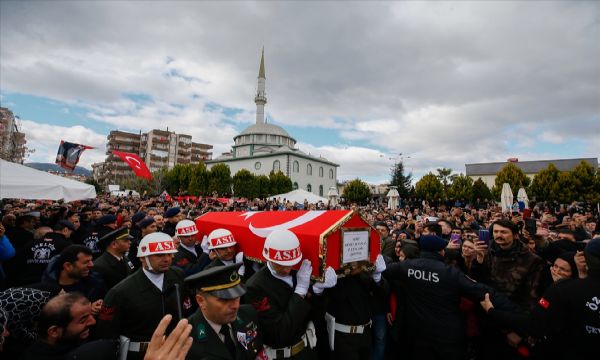 Şehit Ahmet Alpaslan son yolculuğuna uğurlandı