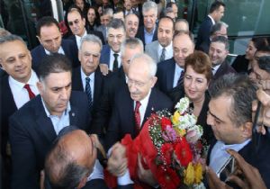 CHP Lideri Kılıçdaroğlu İzmir'de