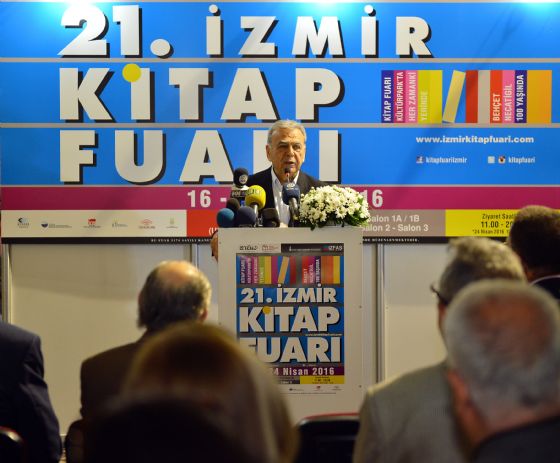 İzmir'de 'kitap zamanı'