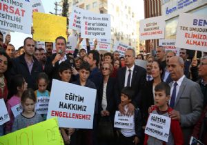 Buca'da KHK tepkisi
