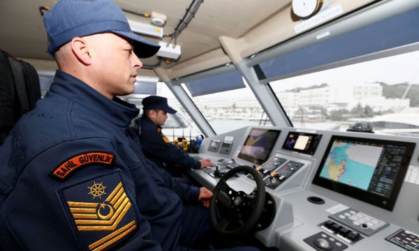 Sahil Güvenlik Komutanlığı'nda üniforma değişti
